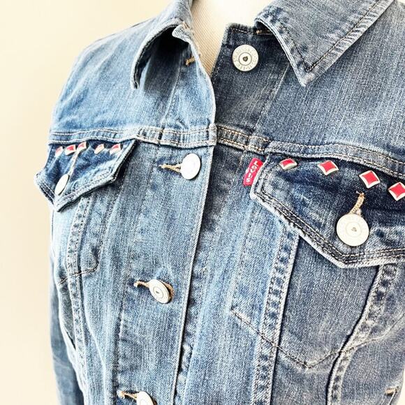 Levi's Red Studded Trucker Denim Jacket - Picture 2 of 8